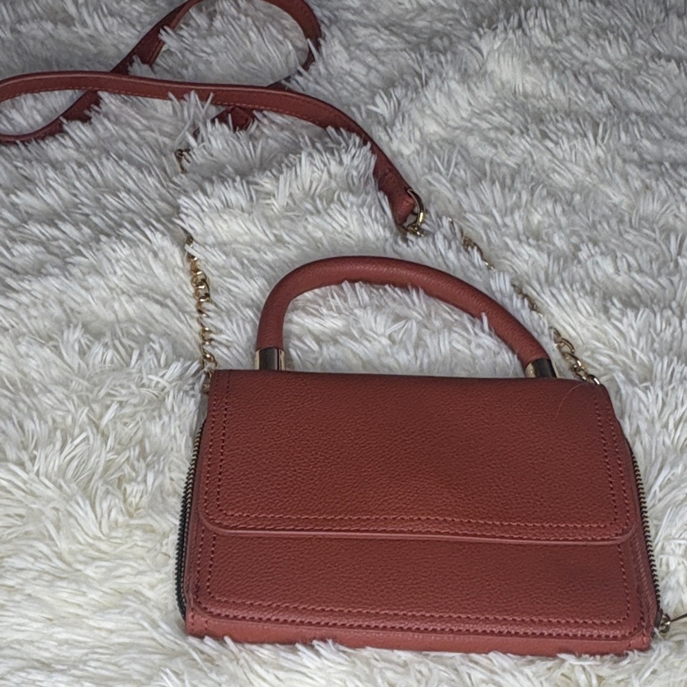 Elegant Tan/burnt orange Handbag